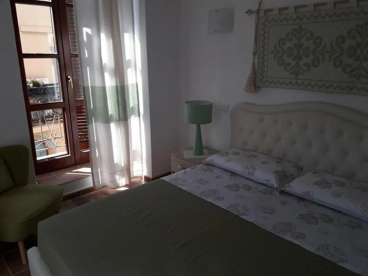 B&B Il Porticciolo بورتوسكوسو 0*,  إيطاليا